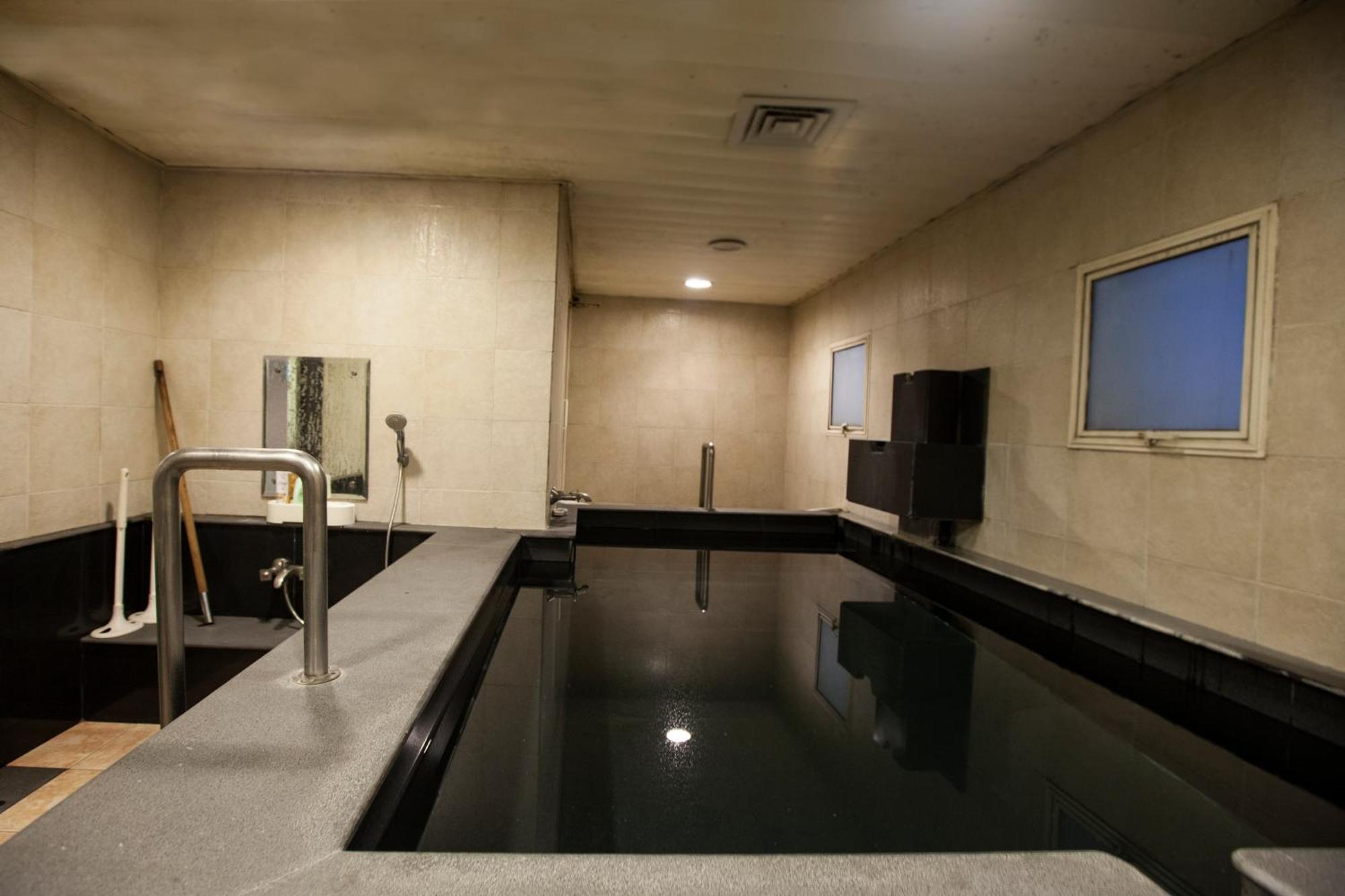 Avalon Courtyard Residence Suites Yeni Delhi Dış mekan fotoğraf